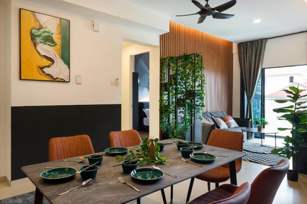 Nowhere 2Br & 2Bath Apartment With Balcony @ Reizz Residences 쿠알라룸푸르 외부 사진