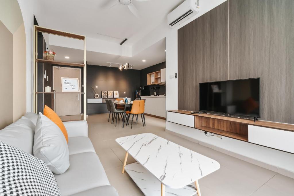 Nowhere 2Br & 2Bath Apartment With Balcony @ Reizz Residences 쿠알라룸푸르 외부 사진
